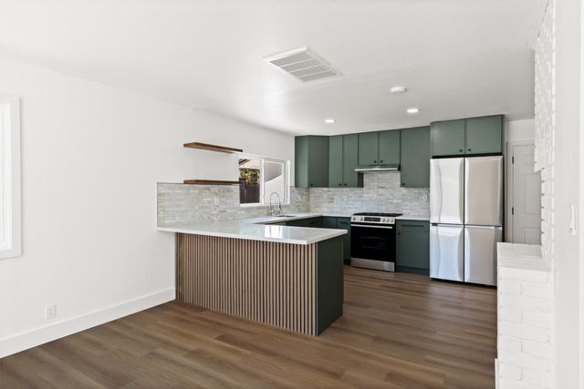 19488 Brockton Lane, Saratoga, CA 95070