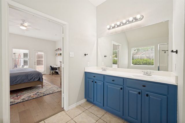 1900 Saint Simons Street, Savannah, TX 76227