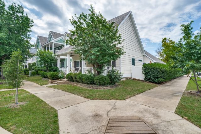1900 Saint Simons Street, Savannah, TX 76227