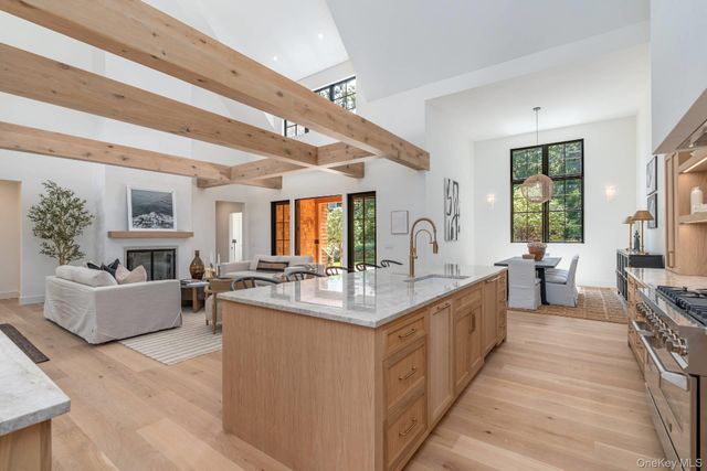 169 N Ferry Road, Shelter Island, NY 11964