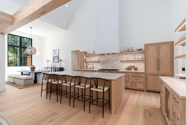 169 N Ferry Road, Shelter Island, NY 11964