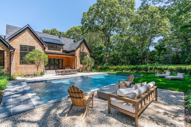 169 N Ferry Road, Shelter Island, NY 11964