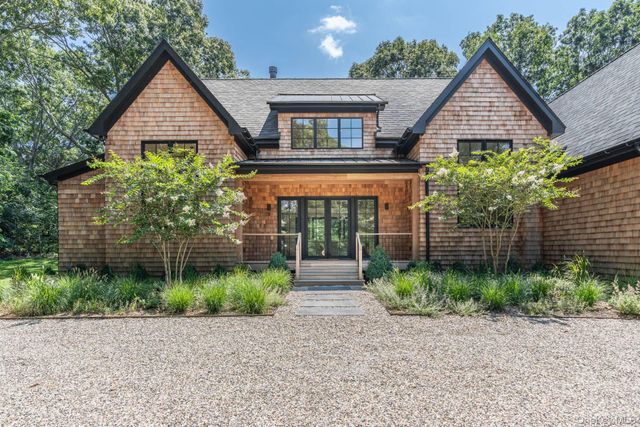 169 N Ferry Road, Shelter Island, NY 11964