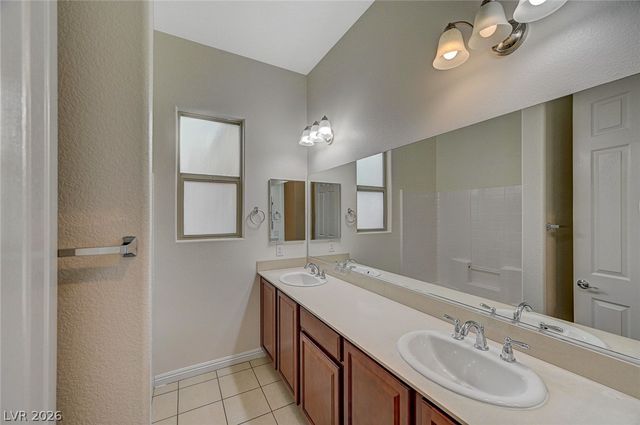 8089 Cape Flattery Avenue, Las Vegas, NV 89147