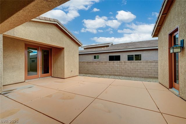 8089 Cape Flattery Avenue, Las Vegas, NV 89147
