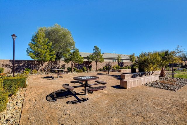 8089 Cape Flattery Avenue, Las Vegas, NV 89147
