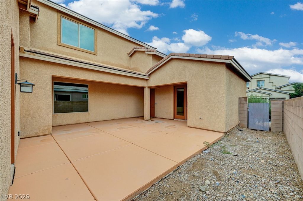 8089 Cape Flattery Avenue, Las Vegas, NV 89147 — photo 4