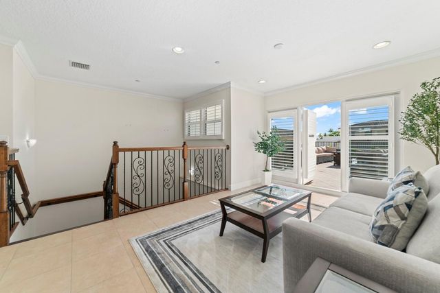 1849 NE 26th Avenue 2, Fort Lauderdale, FL 33305