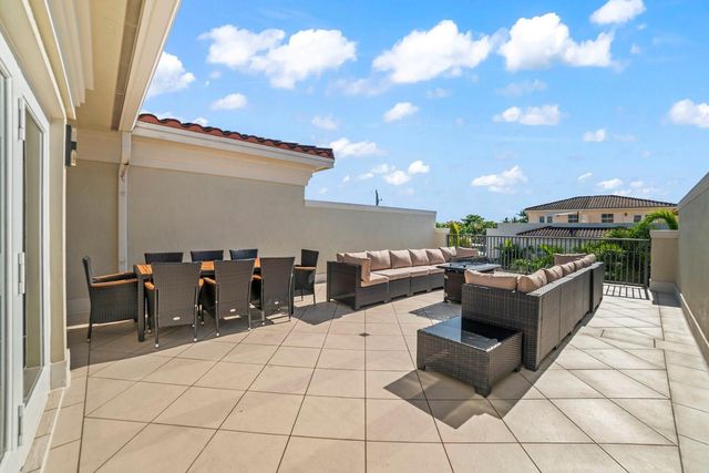 1849 NE 26th Avenue 2, Fort Lauderdale, FL 33305