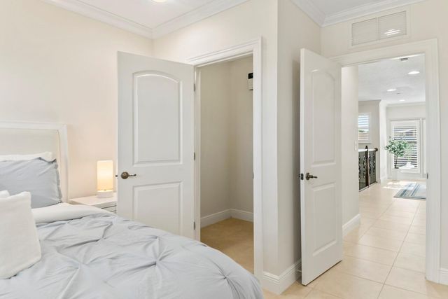 1849 NE 26th Avenue 2, Fort Lauderdale, FL 33305