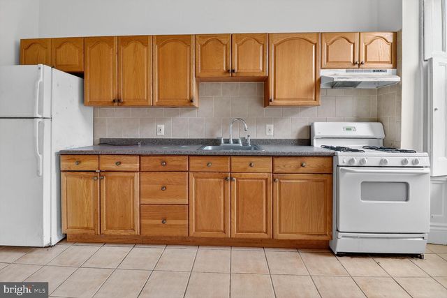 1404 MADISON AVE, Baltimore, MD 21217