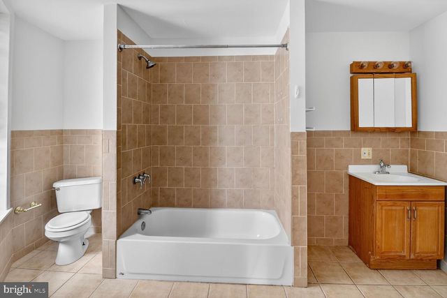 1404 MADISON AVE, Baltimore, MD 21217