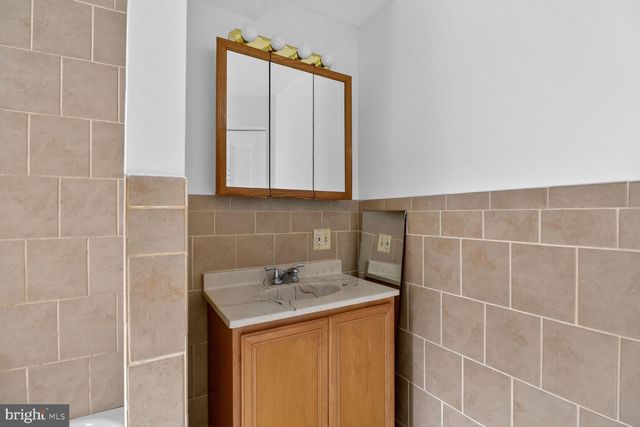 1404 MADISON AVE, Baltimore, MD 21217