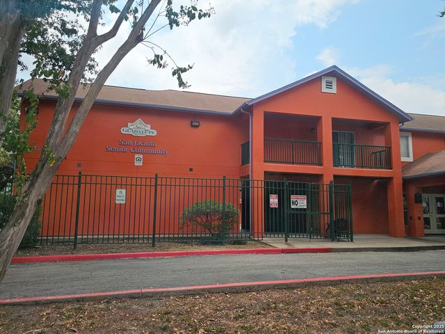 522 Torreon, San Antonio, TX 78207