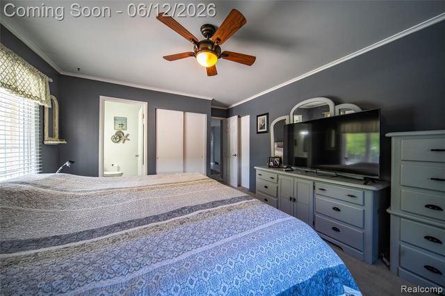 18481 Westbrook Drive, Livonia, MI 48152