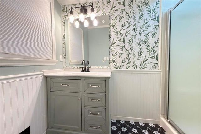 10508 Ensley Lane, Leawood, KS 66206
