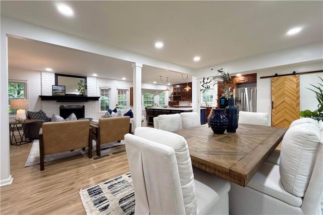 10508 Ensley Lane, Leawood, KS 66206