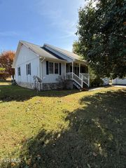 312 Lee Avenue, Erwin, TN 37650