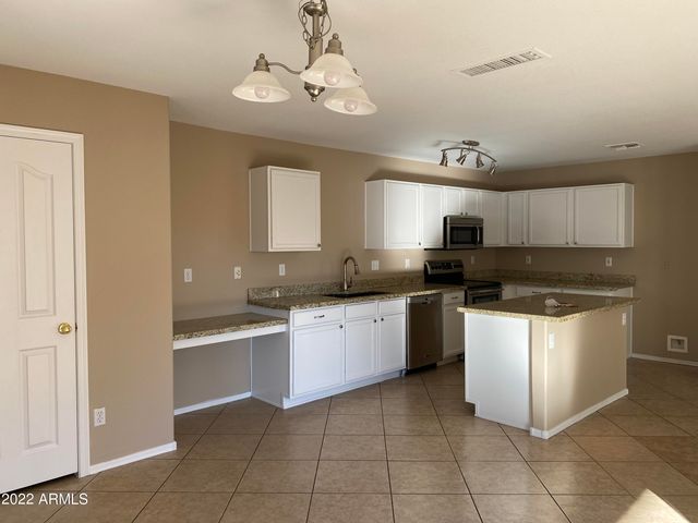 3427 E Derringer Way, Gilbert, AZ 85297