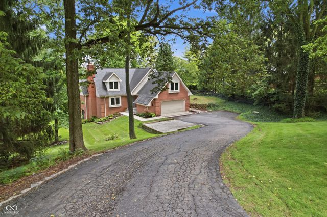 635 Mulberry Street, Zionsville, IN 46077