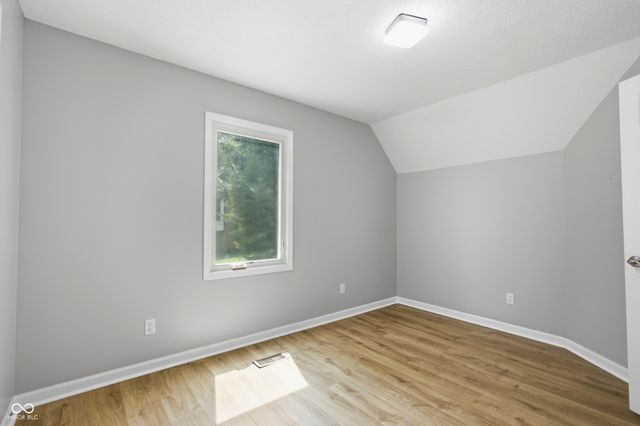 635 Mulberry Street, Zionsville, IN 46077