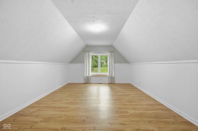 635 Mulberry Street, Zionsville, IN 46077