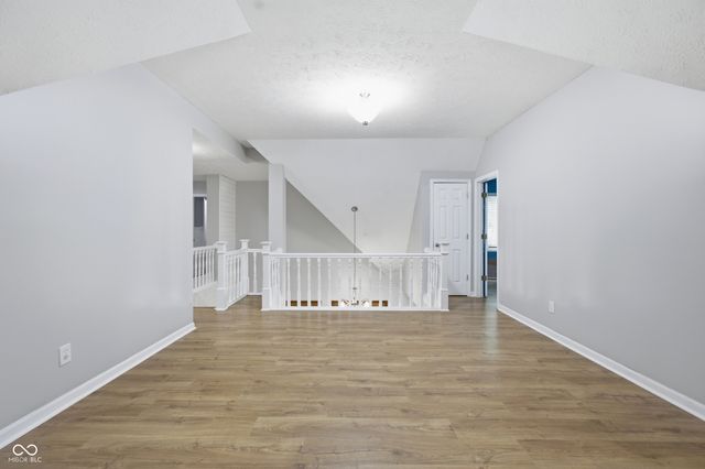 635 Mulberry Street, Zionsville, IN 46077