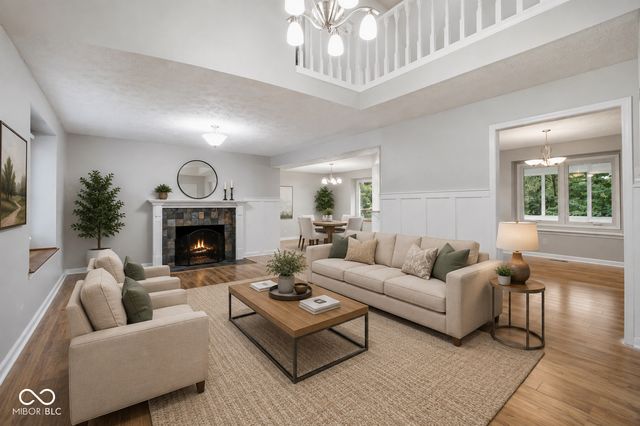 635 Mulberry Street, Zionsville, IN 46077