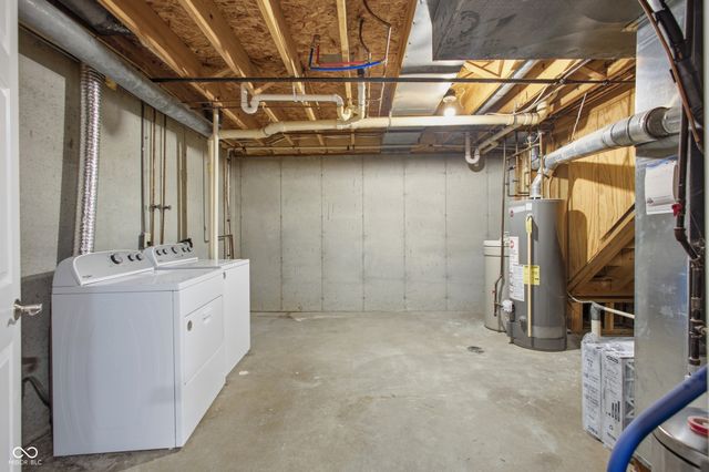 635 Mulberry Street, Zionsville, IN 46077