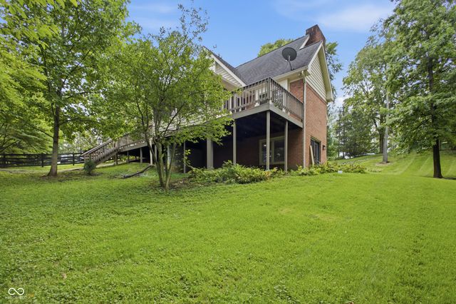 635 Mulberry Street, Zionsville, IN 46077