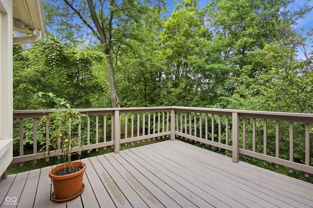 635 Mulberry Street, Zionsville, IN 46077