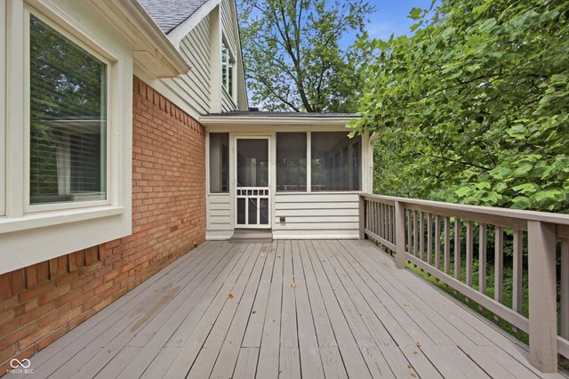 635 Mulberry Street, Zionsville, IN 46077