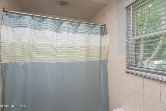 115 Manor Drive, Red Bank, NJ 07701