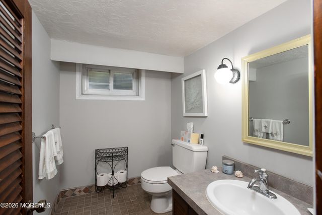 115 Manor Drive, Red Bank, NJ 07701