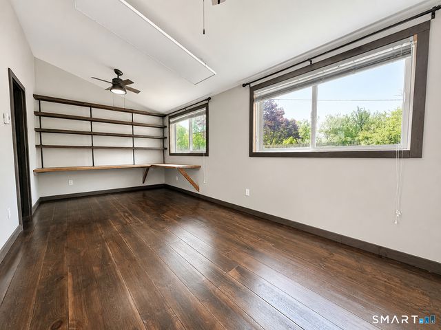 77 North High Street, Clinton, CT 06413