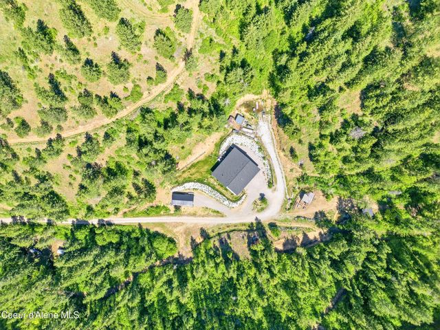 416 Miner DR, Blanchard, ID 83804