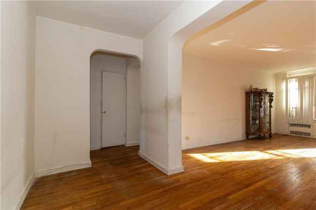359 Ovington Avenue D2, Brooklyn, NY 11209