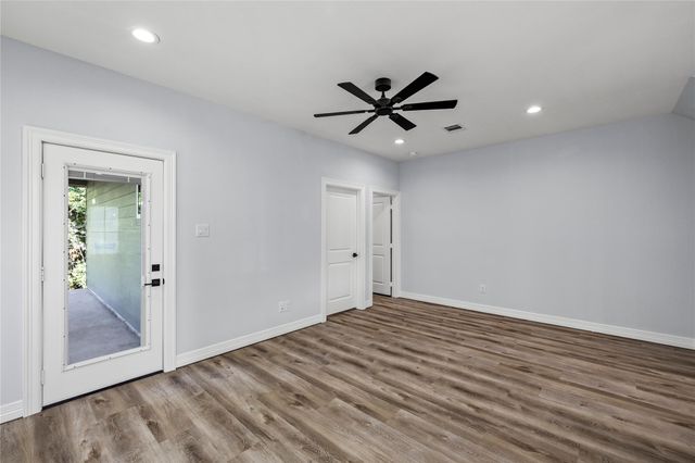 113 Capetown, Montgomery, TX 77356