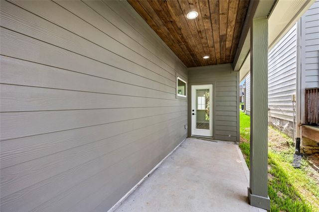 113 Capetown, Montgomery, TX 77356