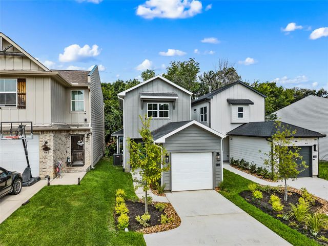 113 Capetown, Montgomery, TX 77356