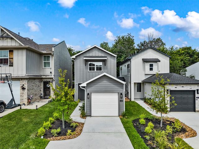 113 Capetown, Montgomery, TX 77356