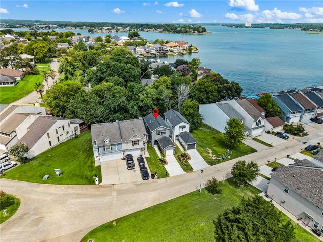 113 Capetown, Montgomery, TX 77356