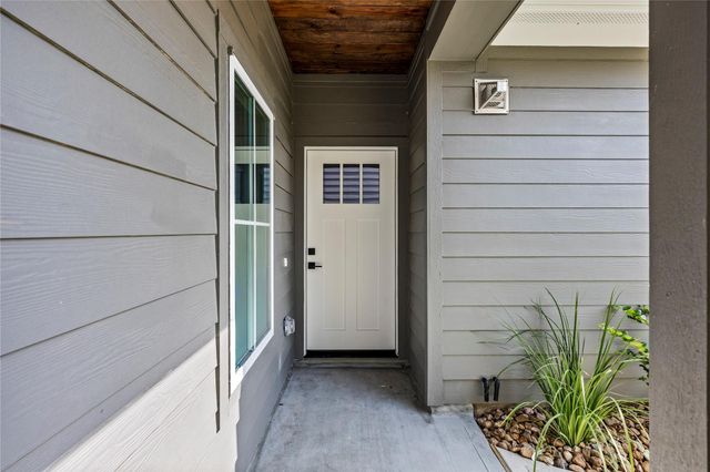 113 Capetown, Montgomery, TX 77356