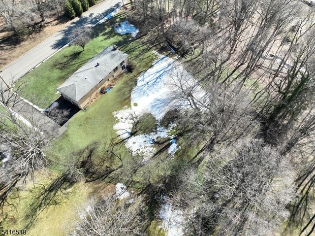 219 Haven Rd, Franklin Lakes Boro, NJ 07417