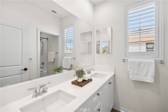 59 Ocaso Street, Rancho Mission Viejo, CA 92694