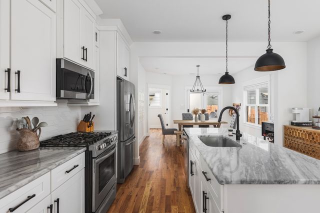 906A Lischey Ave, Nashville, TN 37207