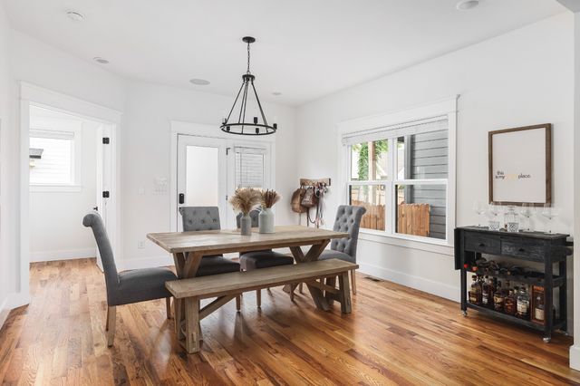 906A Lischey Ave, Nashville, TN 37207