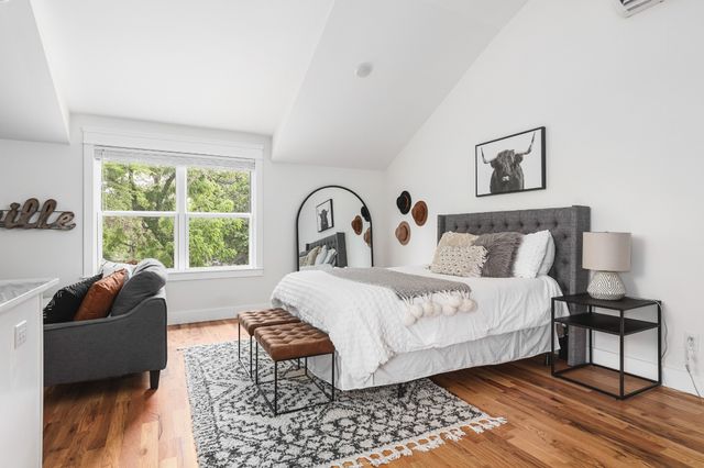 906A Lischey Ave, Nashville, TN 37207