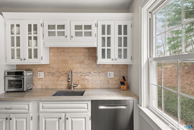 43 Village Walk 43, Wilton, CT 06897