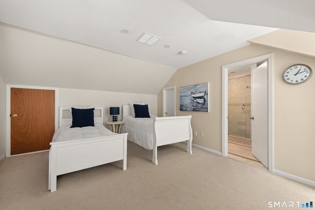 43 Village Walk 43, Wilton, CT 06897